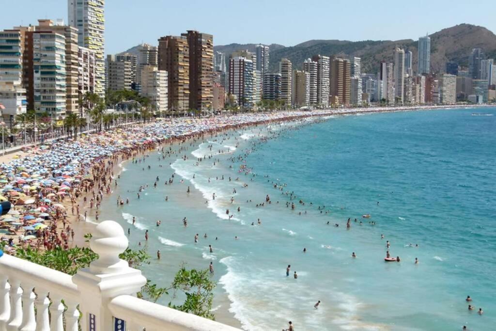 Apartamento Playa Levante بينايدورم المظهر الخارجي الصورة